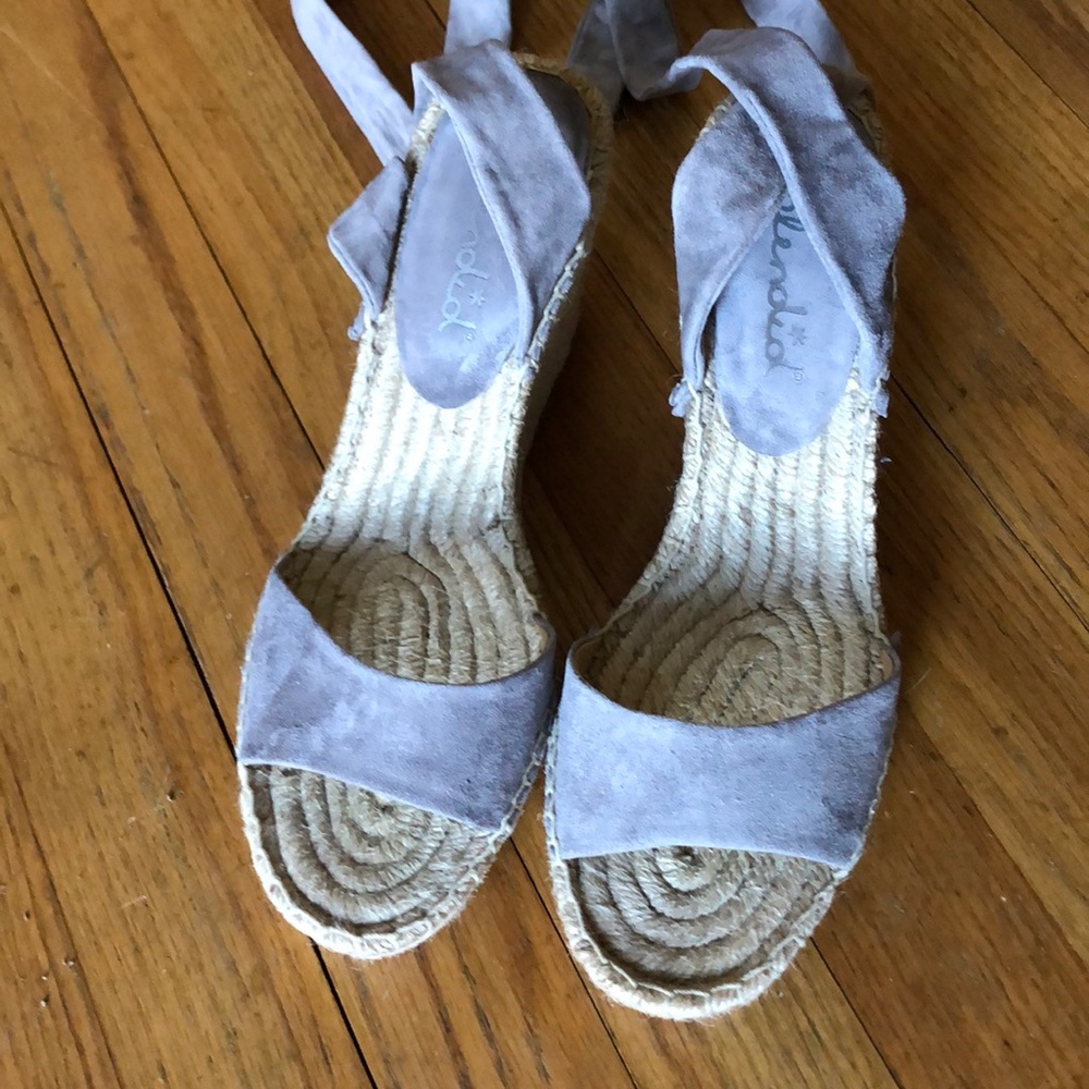 Splendid brand wedge shoes